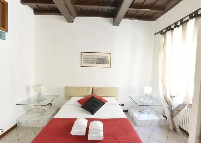 Borgo Pio 91 Rome